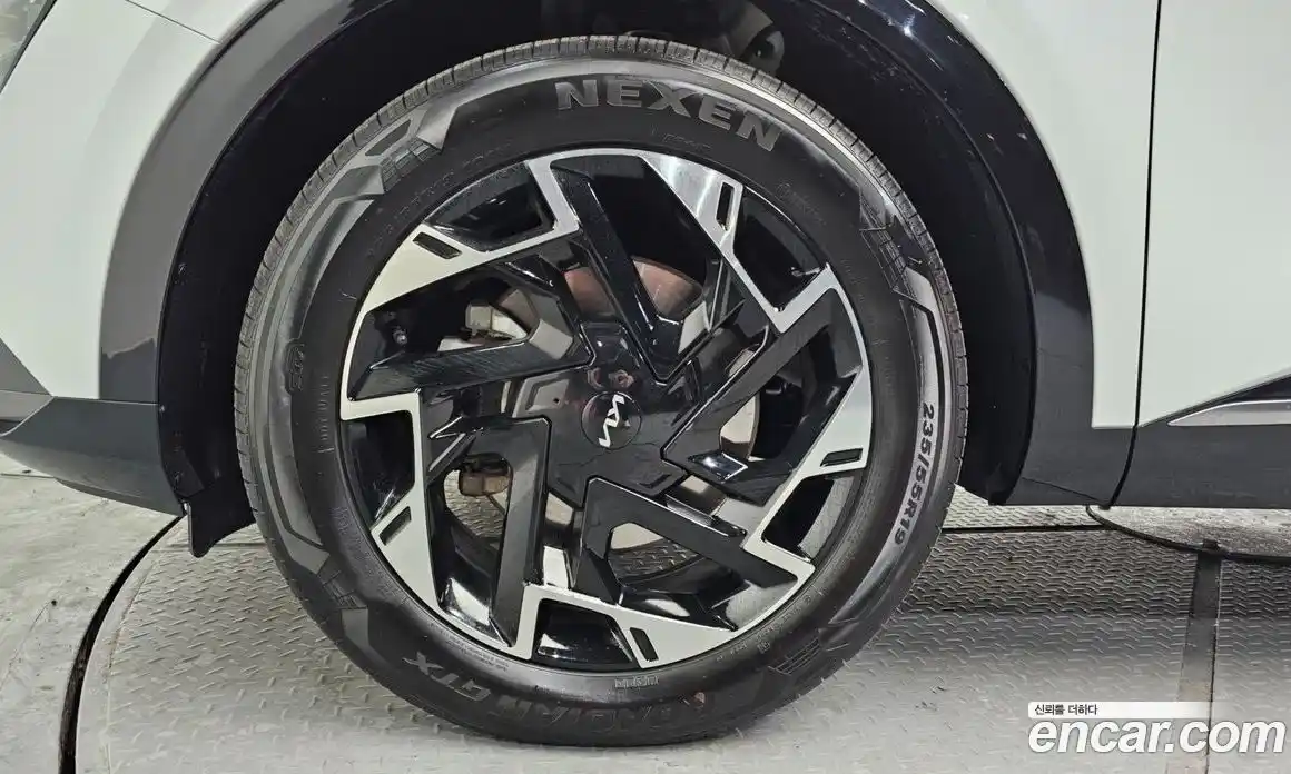 Kia Sportage 2022 2.0 Автомат в Москве № 121963, фото 9