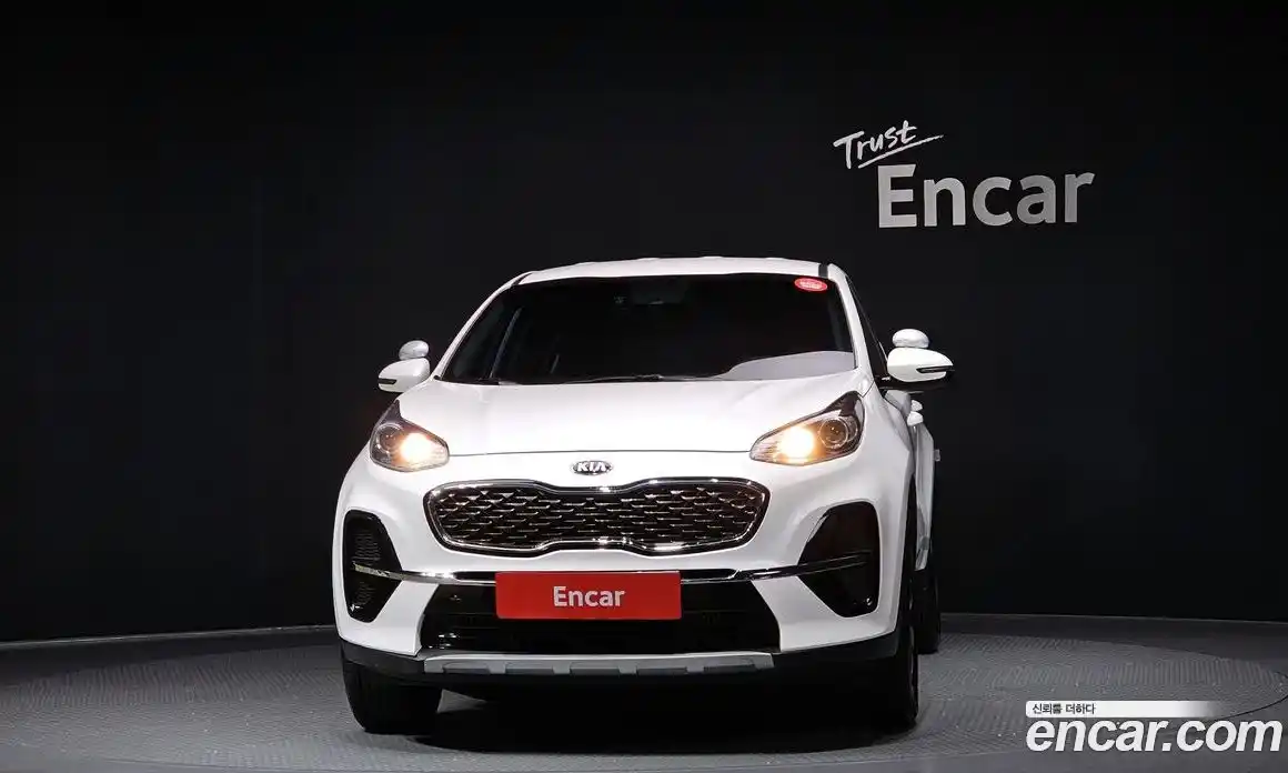 Kia Sportage 2019 1.6 Автомат в Москве № 123128, фото 3