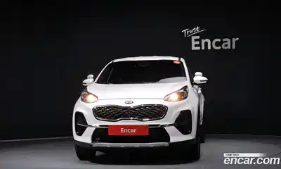Kia Sportage 2019 1.6 Автомат в Москве № 123128, миниатюра 3