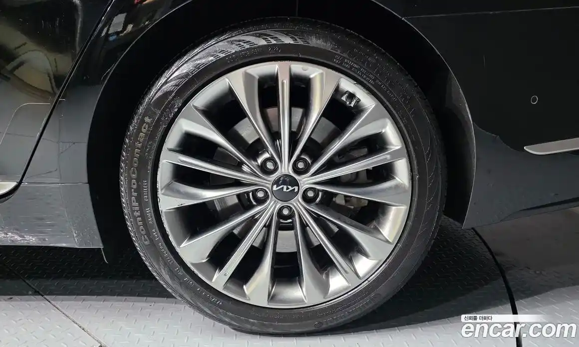 Kia K9 2023 3.8 Автомат в Москве № 123911, фото 15