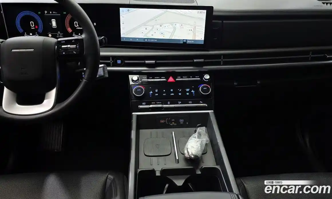 Hyundai Santa Fe 2024 2.5 Автомат в Москве № 124114, фото 17