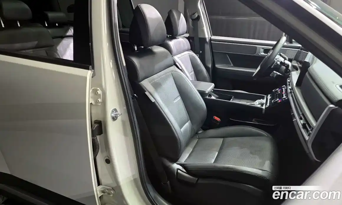 Hyundai Santa Fe 2024 2.5 Автомат в Москве № 124114, фото 4