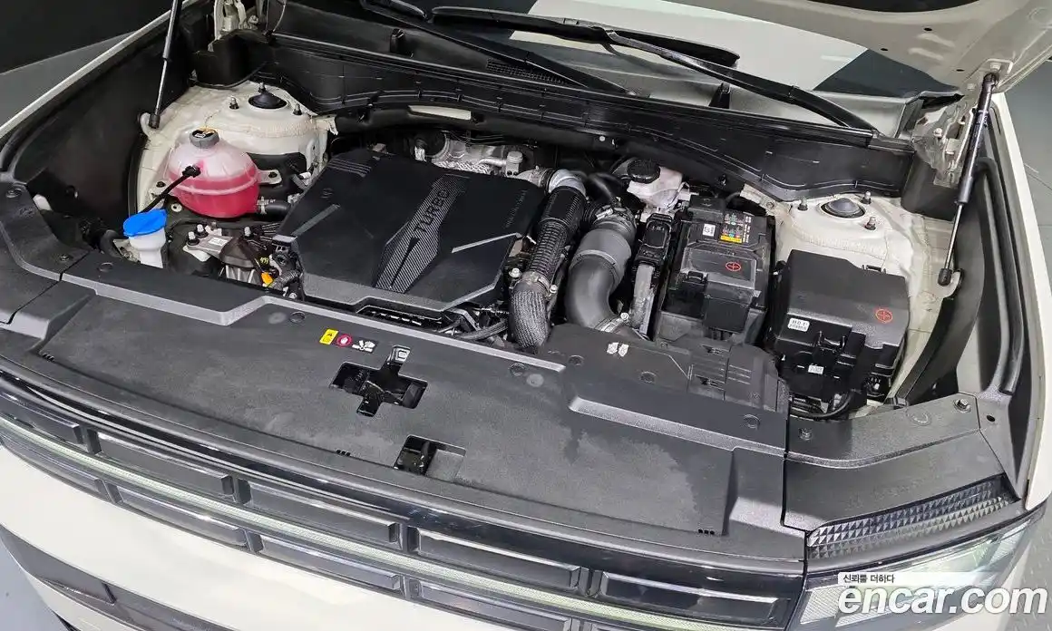 Hyundai Santa Fe 2024 2.5 Автомат в Москве № 124114, фото 6