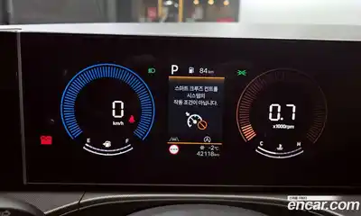 Hyundai Santa Fe 2024 2.5 Автомат в Москве № 124114, миниатюра 10