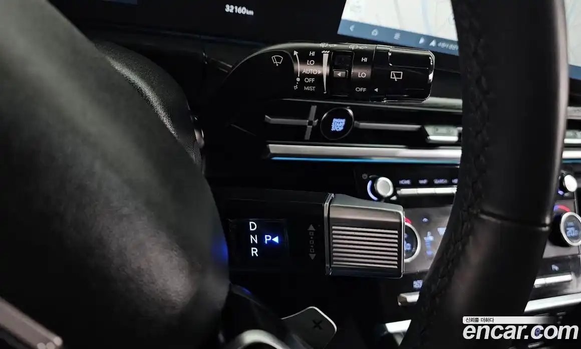 Hyundai Santa Fe 2024 1.6 Автомат в Москве № 125490, фото 14