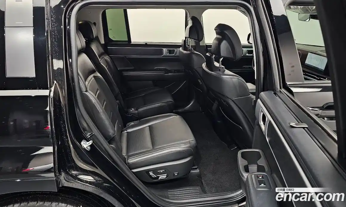 Hyundai Santa Fe 2024 1.6 Автомат в Москве № 125490, фото 19