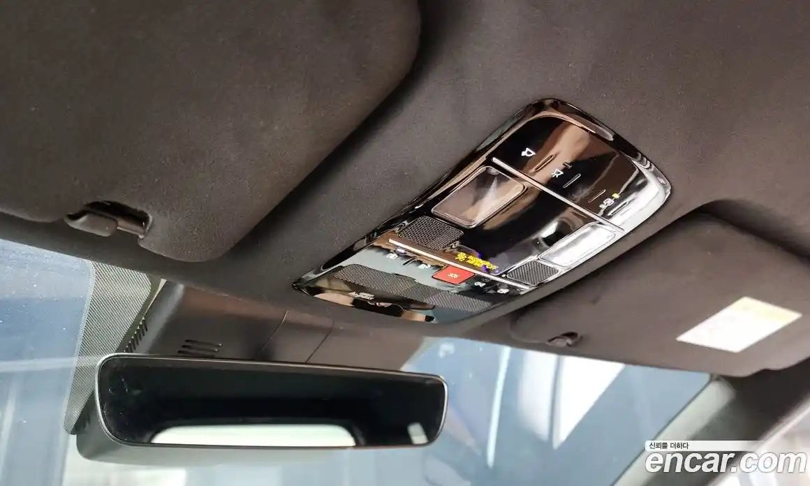 Hyundai Santa Fe 2025 1.6 Автомат в Москве № 126567, фото 13