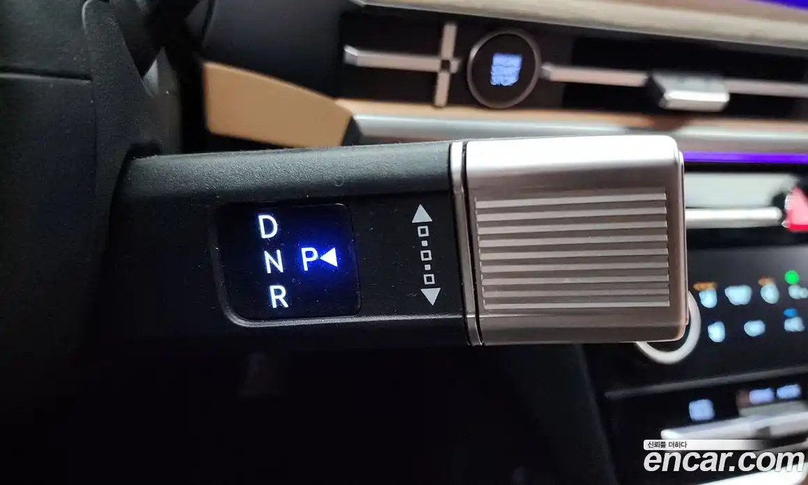 Hyundai Santa Fe 2025 1.6 Автомат в Москве № 126567, фото 16