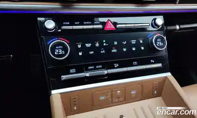 Hyundai Santa Fe 2025 1.6 Автомат в Москве № 126567, миниатюра 6