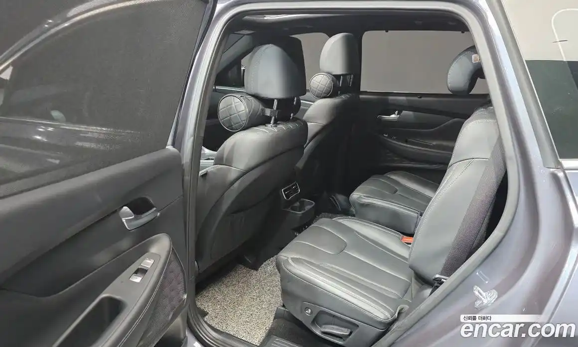 Hyundai Santa Fe 2023 2.5 Автомат в Москве № 126581, фото 12