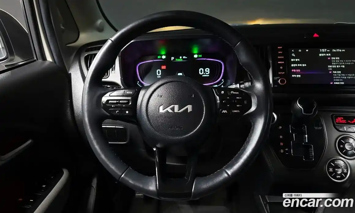 Kia Ray 2023 1.0 Автомат в Москве № 128533, фото 14