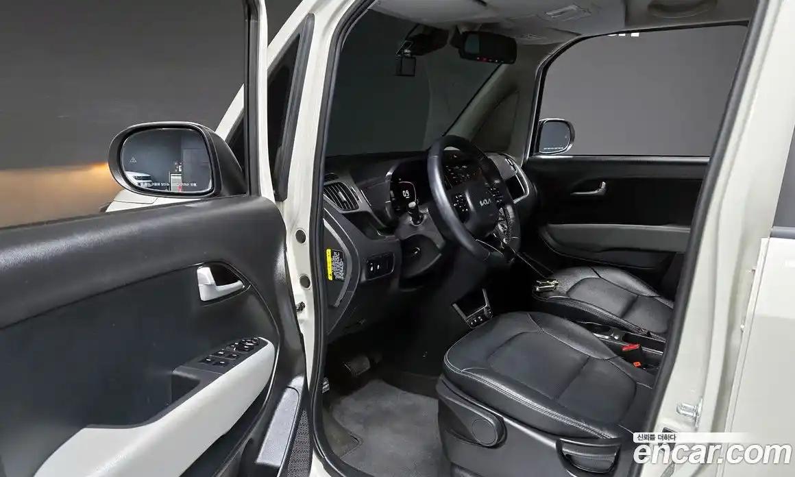 Kia Ray 2023 1.0 Автомат в Москве № 128533, фото 16