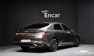 Hyundai Avante 2022 1.6 Автомат в Москве № 129904, миниатюра 12