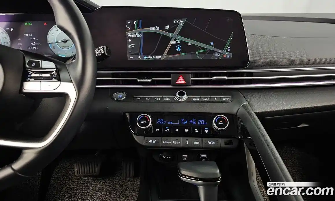 Hyundai Avante 2022 1.6 Автомат в Москве № 129904, фото 16