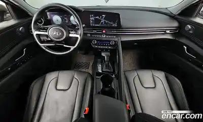 Hyundai Avante 2022 1.6 Автомат в Москве № 129904, миниатюра 5