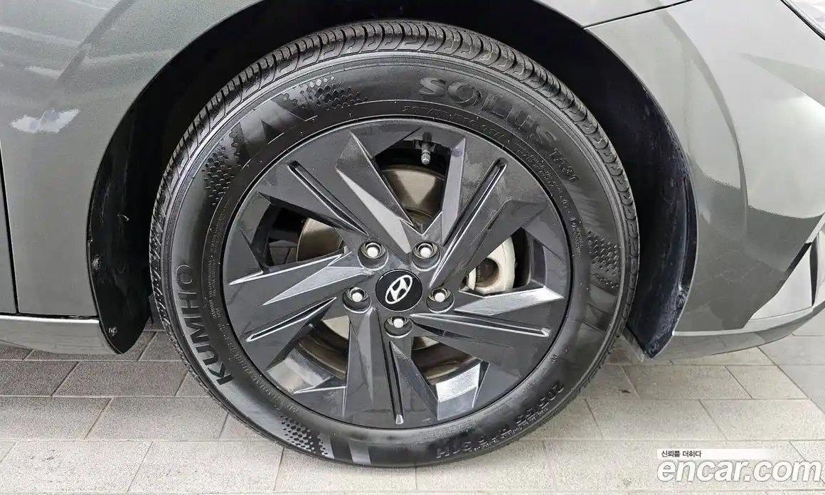 Hyundai Avante 2022 1.6 Автомат в Москве № 129904, фото 7