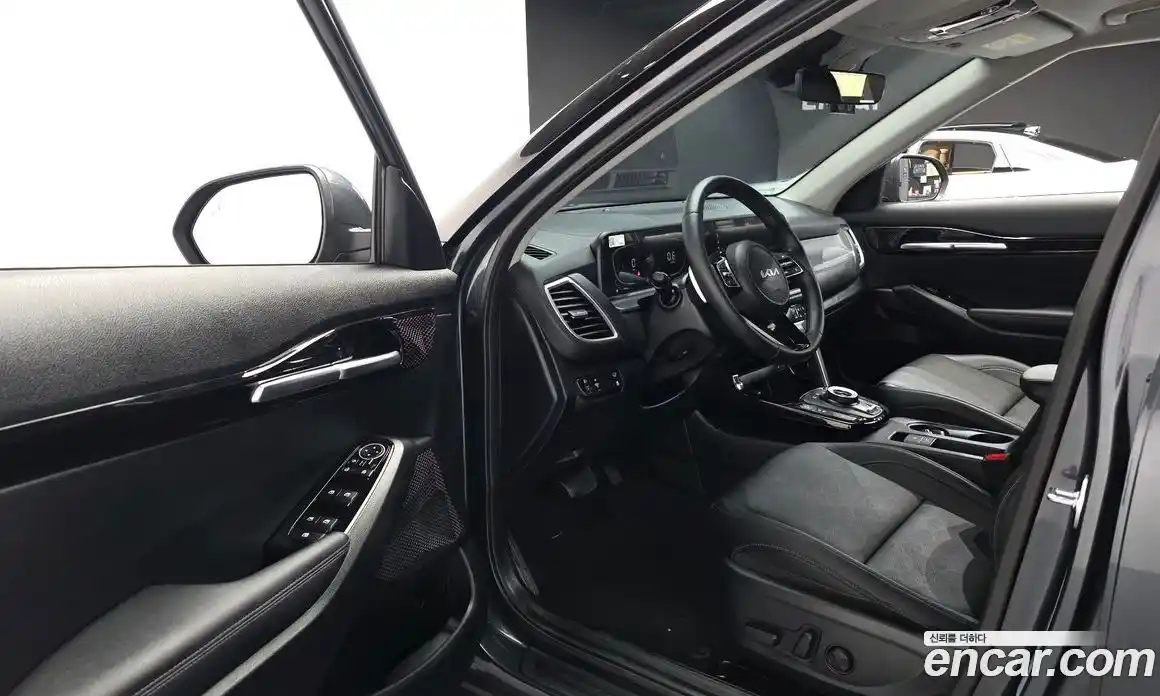 Kia Seltos 2025 1.6 Автомат в Москве № 130218, фото 4