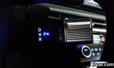 Hyundai Santa Fe 2025 1.6 Автомат в Москве № 130285, миниатюра 7