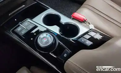 Kia K8 2024 2.5 Автомат в Москве № 134405, миниатюра 9