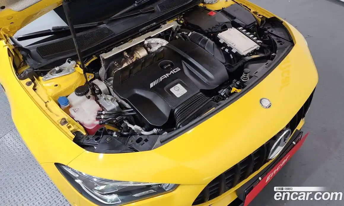 Mercedes-Benz CLA-Class 2021 2.0 Автомат в Москве № 141130, фото 17