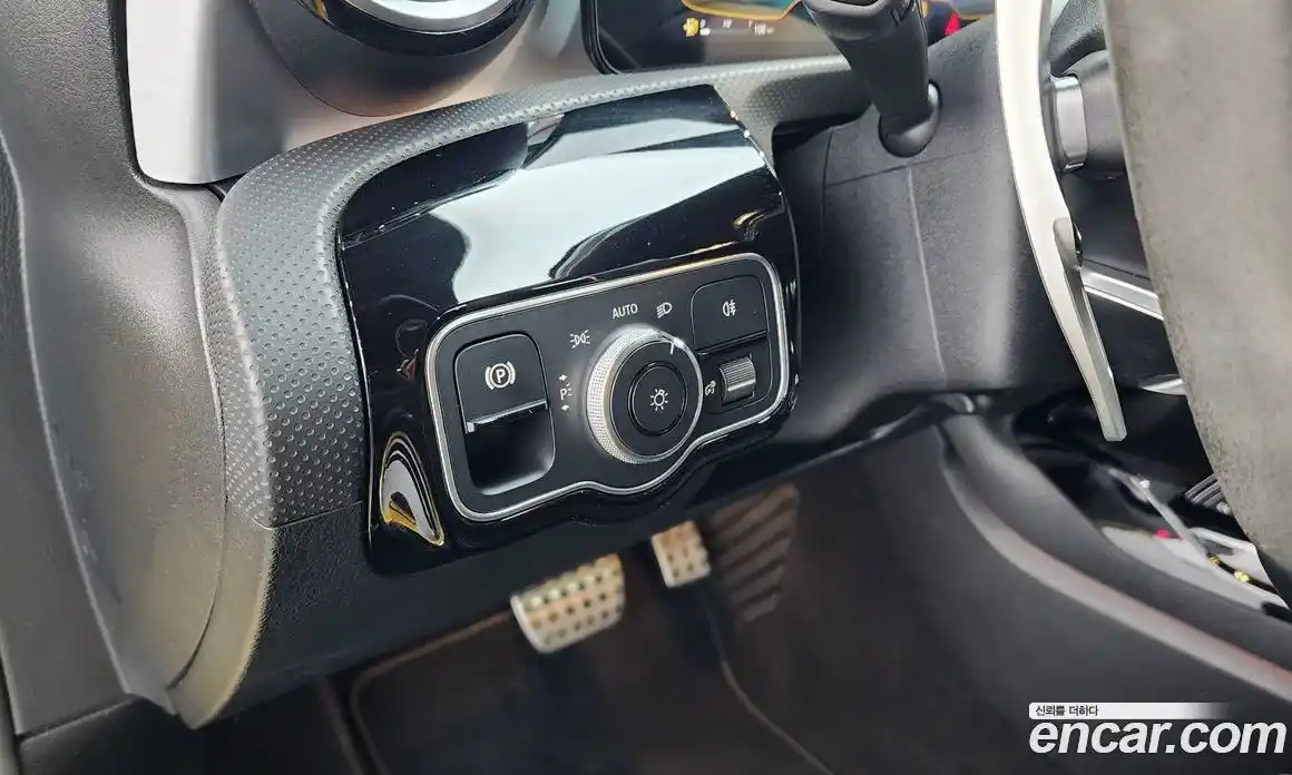 Mercedes-Benz CLA-Class 2021 2.0 Автомат в Москве № 141130, фото 7