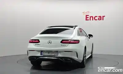 Mercedes-Benz E-Class 2022 2.0 Автомат в Москве № 142571, миниатюра 4