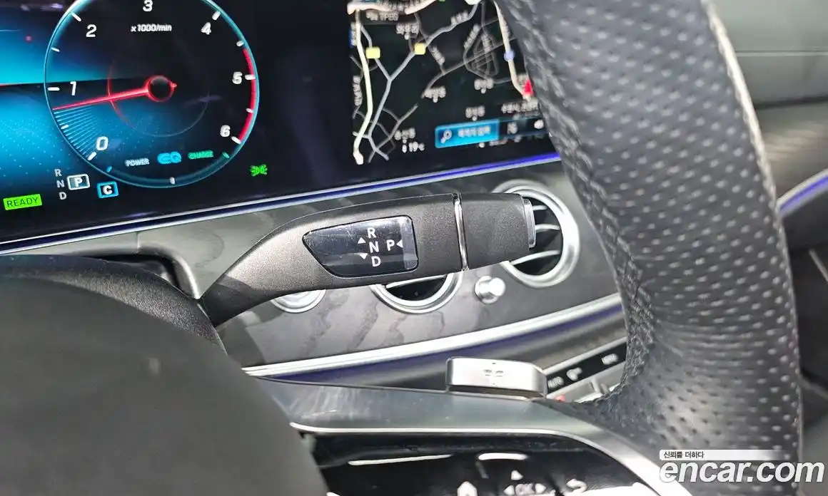 Mercedes-Benz E-Class 2023 1.9 Автомат в Москве № 143417, фото 4