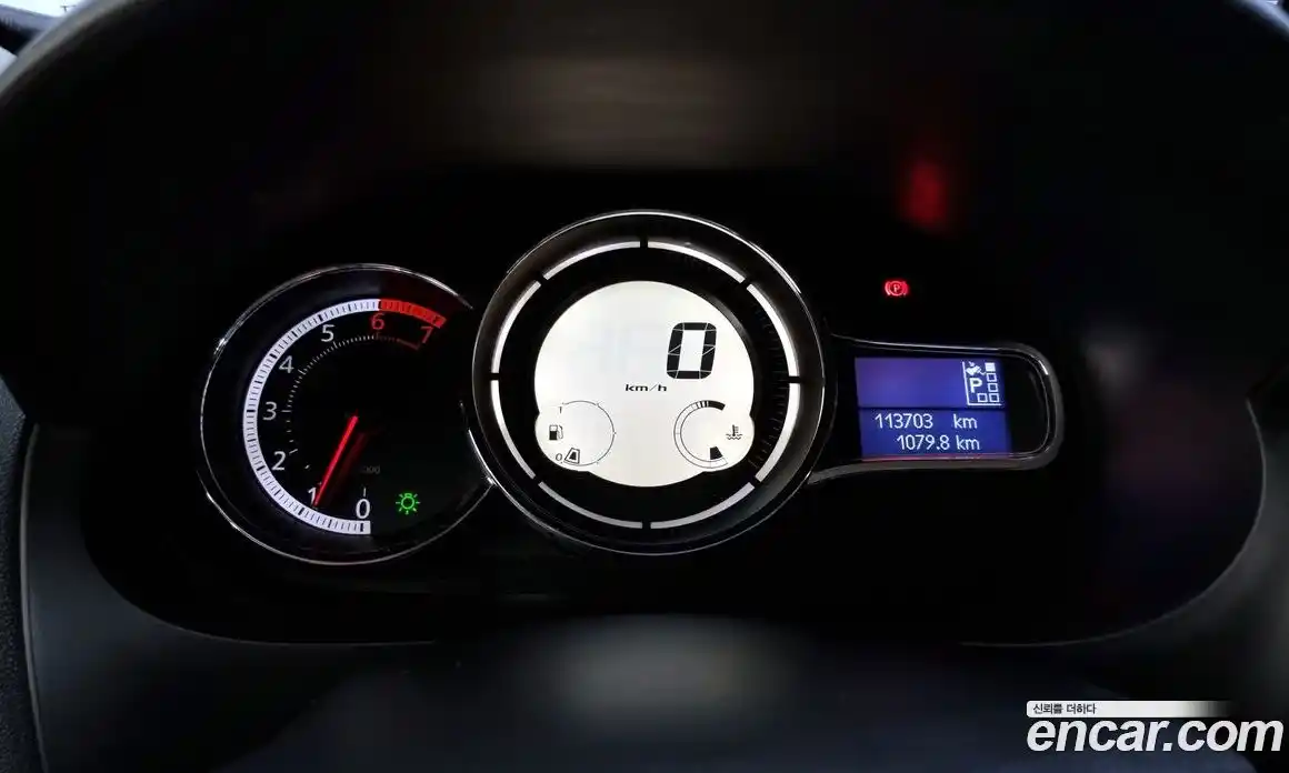 Renault SM3 2016 1.6 Автомат в Москве № 148306, фото 14