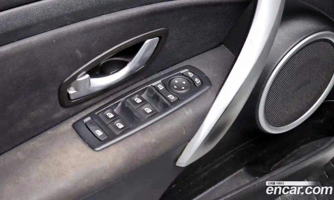 Renault SM3 2011 1.6 Автомат в Москве № 151047, фото 4