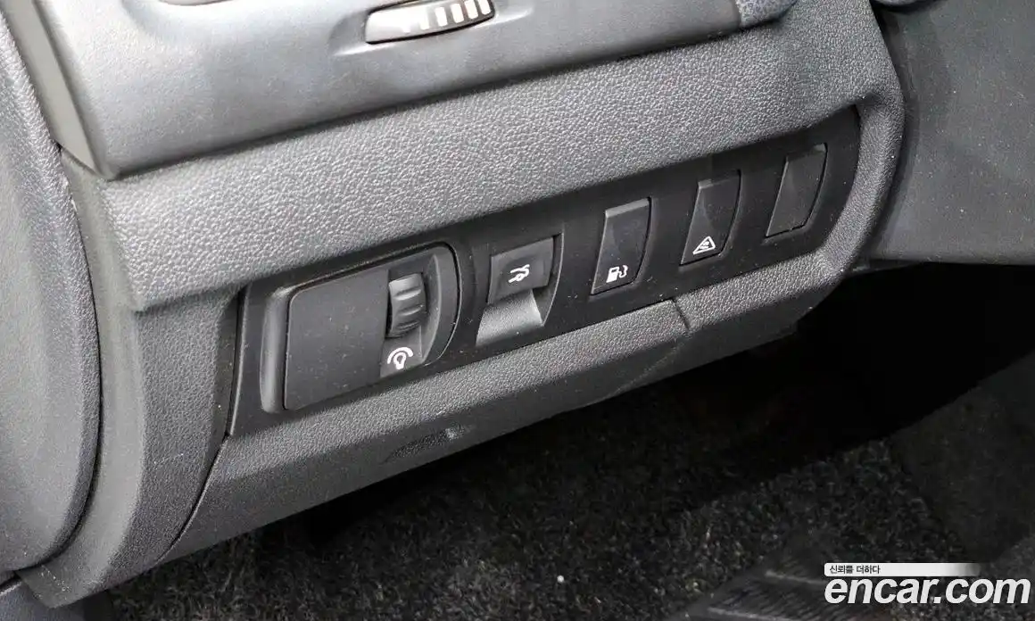 Renault SM3 2011 1.6 Автомат в Москве № 151047, фото 10