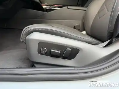 BMW 5-Series 2025 2.0 Автомат в Москве № 153188, миниатюра 12