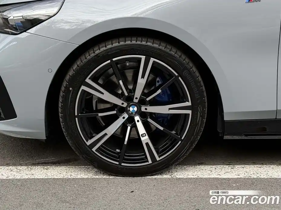 BMW 5-Series 2025 2.0 Автомат в Москве № 153188, фото 5