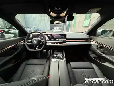 BMW 5-Series 2025 2.0 Автомат в Москве № 153188, миниатюра 7