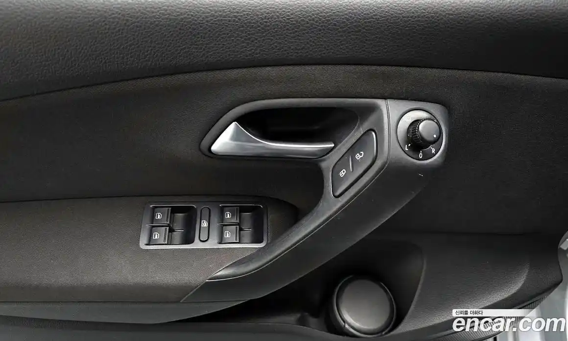 Volkswagen Polo 2014 1.6 Автомат в Москве № 156151, фото 7