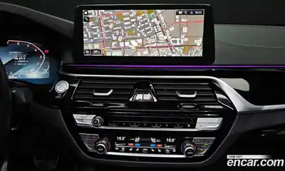 BMW 5-Series 2023 2.0 Автомат в Москве № 157606, миниатюра 10