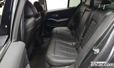 BMW 3-Series 2022 2.0 Автомат в Москве № 158248, миниатюра 12