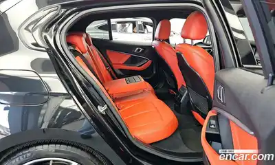 BMW 1-Series 2021 2.0 Автомат в Москве № 159230, миниатюра 2