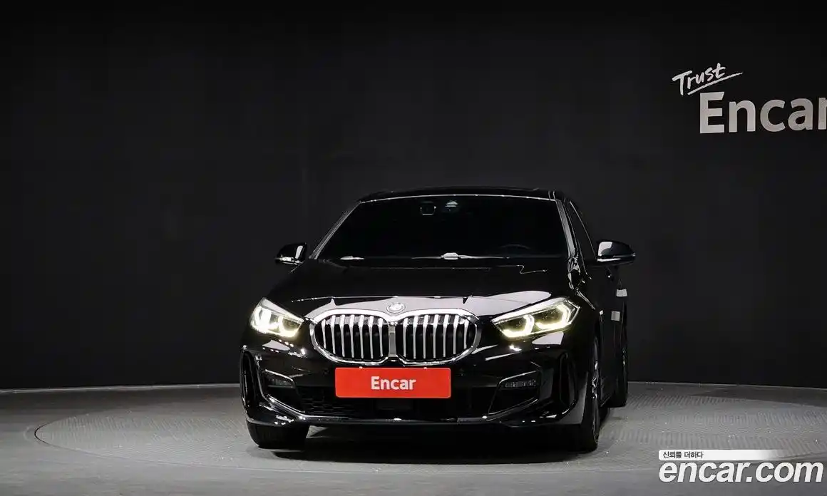 BMW 1-Series 2021 2.0 Автомат в Москве № 159230, фото 4