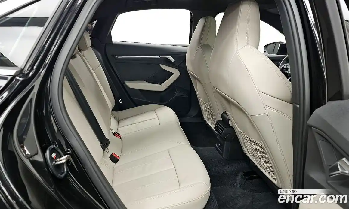 Audi A3 2023 2.0 Автомат в Москве № 161527, фото 19