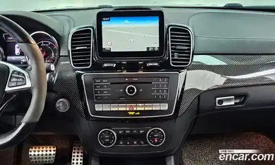 Mercedes-Benz GLE-Class 2018 5.5 Автомат в Москве № 161687, миниатюра 3