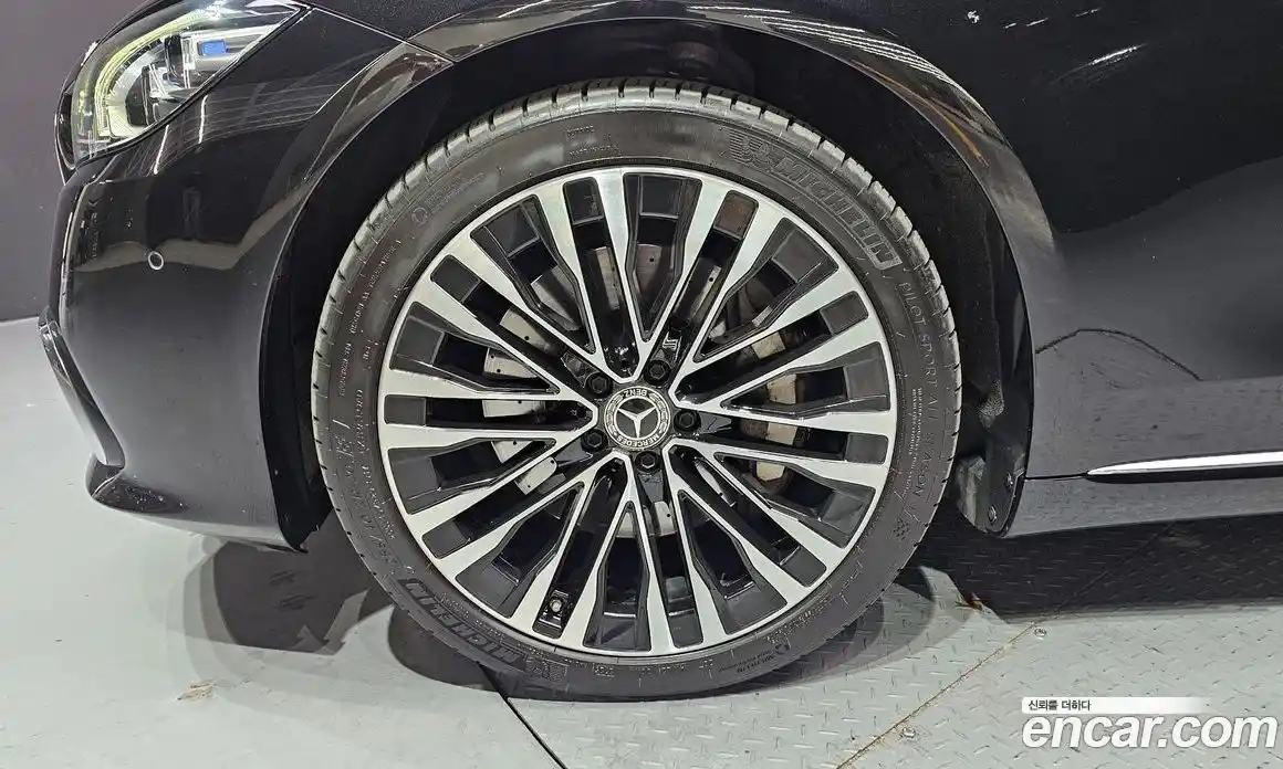 Mercedes-Benz S-Class 2023 3.0 Автомат в Москве № 162027, фото 5