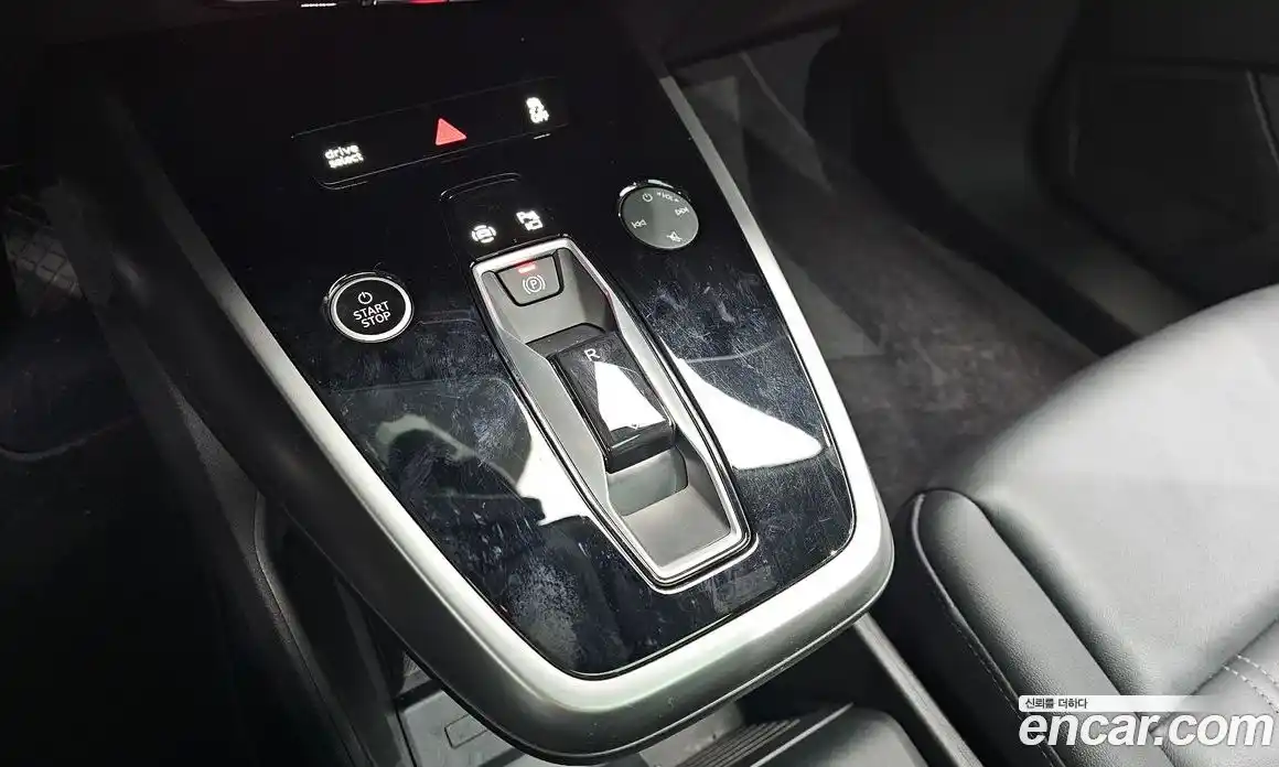 Audi Q4 e-tron 2023 Автомат в Москве № 162530, фото 11