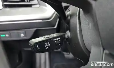 Audi Q4 e-tron 2023 Автомат в Москве № 162530, миниатюра 8