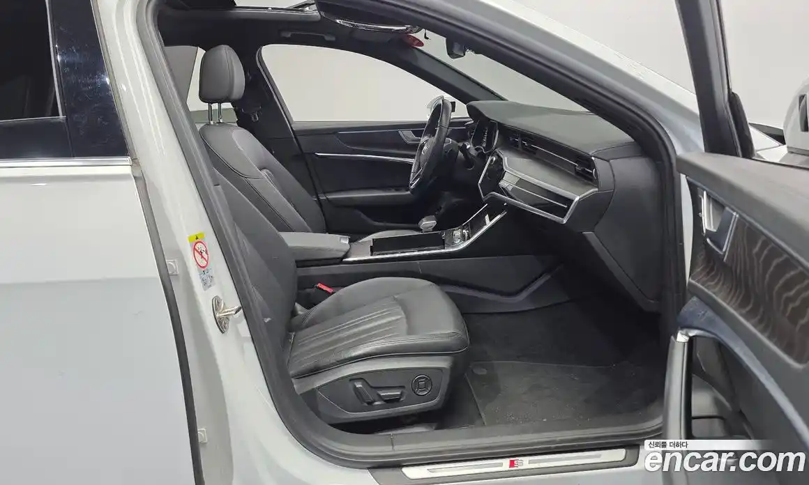 Audi A6 2021 2.0 Автомат в Москве № 163446, фото 12