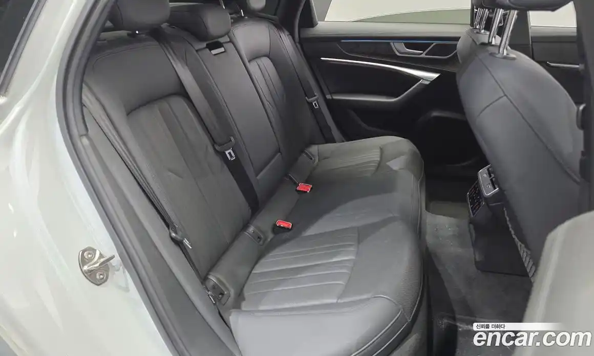 Audi A6 2021 2.0 Автомат в Москве № 163446, фото 6