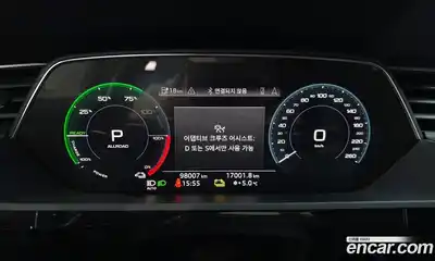 Audi e-tron 2020 0.2 Автомат в Москве № 163522, миниатюра 2