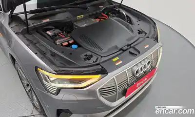 Audi e-tron 2020 0.2 Автомат в Москве № 163522, миниатюра 9