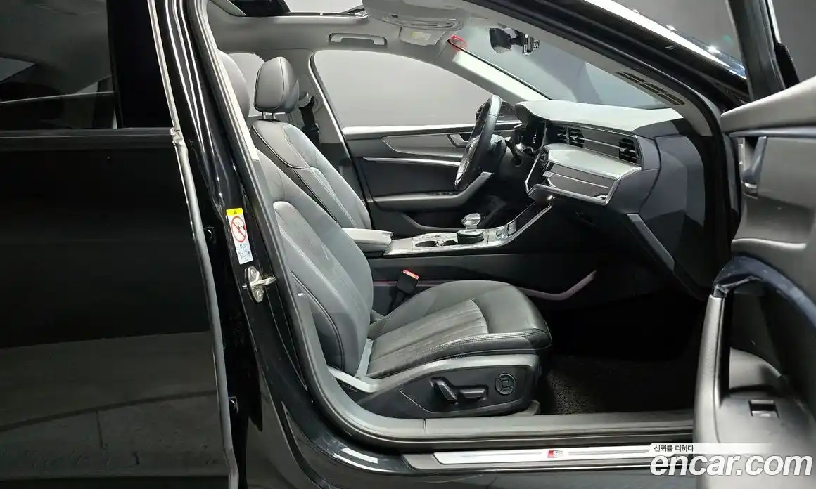 Audi A6 2020 2.0 Автомат в Москве № 163565, фото 7