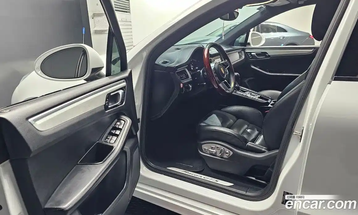 Porsche Macan 2018 3.0 Автомат в Москве № 165355, фото 14