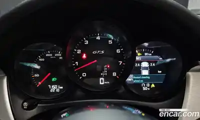 Porsche Macan 2018 3.0 Автомат в Москве № 165355, миниатюра 9